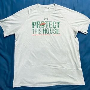 Minnesota Wild Men’s Under Armour HeatGear Workout Shirt.